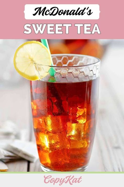 Nothing beats a cold refreshing glass of Southern sweet tea! Learn the secret to keeping iced tea from being bitter and how to make the best sweet tea with this easy McDonald's copycat recipe. Mcdonald's Sweet Tea Recipe, Best Sweet Tea, Southern Iced Tea, Mcdonalds Sweet Tea, Sweet Tea Recipe, Mcdonalds Recipes, Fast Food Drinks, Sweet Tea Recipes, Restaurant Drinks