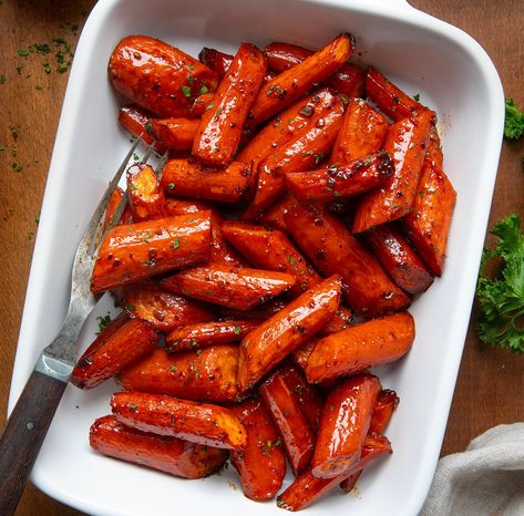 Honey Balsamic Roasted Carrots Balsamic Roasted Carrots, Gut Healthy Recipes, Balsamic Carrots, Balsamic Carrots Roasted, Honey Balsamic Glaze, Gut Recipes, Sweet Potato Cornbread, Vegetables Dishes, Honey Roasted Carrots