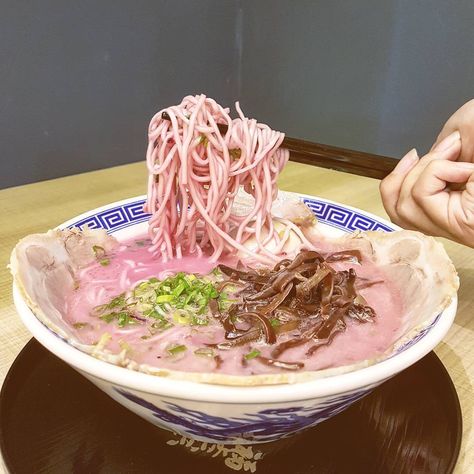 Pink Ramen, Pink Food, Pink Pink, Ramen, Restaurant, Drinks, Pink