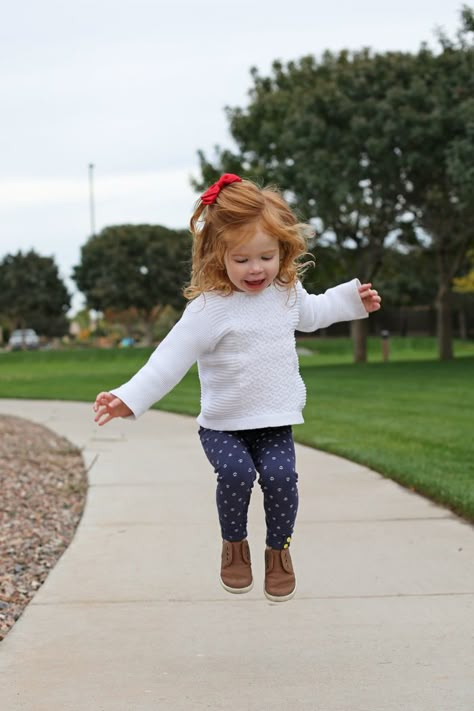 Red Head Baby Girl, Red Hair Baby Girl, Redhead Baby Girl, Red Head Kids, Red Hair Baby, Ginger Baby, Redhead Baby, Light Strawberry Blonde, Ginger Babies