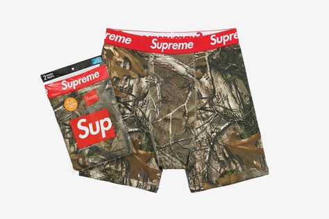 Supreme Boxers, Supreme Accessories, Realtree Camo, Us Man, Casual Summer Outfits, Camo Print, Winter Accessories, Boxer Briefs, Briefs