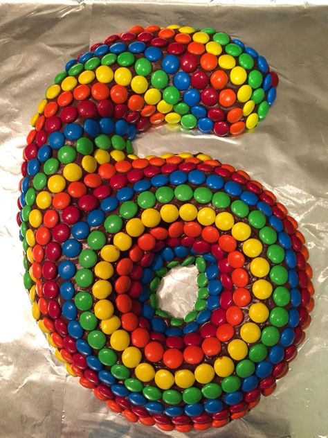 6th Birthday Cakes Boys, Six Cake Number, Number 6 Birthday Cake Boys, Number 6 Birthday Cake, Sixth Birthday Party Ideas, 7th Birthday Cakes For Boys, 6 Inch Birthday Cake, Smarties Cake Birthday, Cupcake Decorating Station