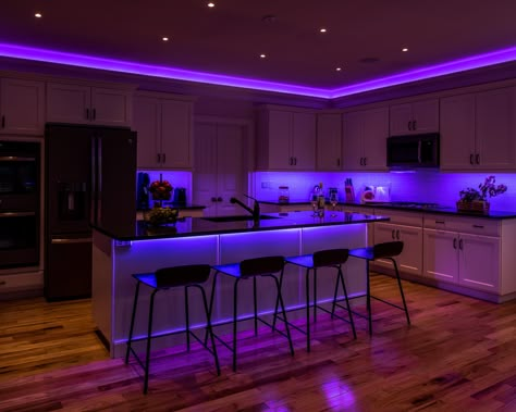 Led Apartment Kitchen, Led Kitchen Ideas, Led Light Apartment Aesthetic, Led Lights Interior Design, Lights House Interior, Kitchen Ideas With Led Lights, Kitchen Ideas Led Light, Cute House Decor Aesthetic, Led Kitchen Aesthetic