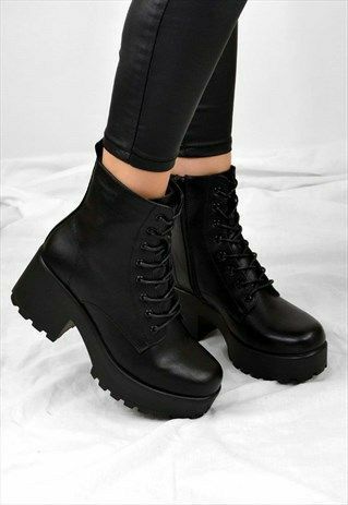 Goth Shoes, Cute Shoes Heels, Shoes Heels Classy, Hype Shoes, Girly Shoes, Cute Boots, Aesthetic Shoes, High Heel Boots Ankle, Soft Grunge