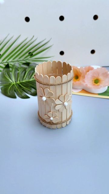 Pufferfish Craft, Popsicle Stick Crafts For Adults, Pen Holder Diy, Popsicle Stick Art, Diy Popsicle Stick Crafts, Diy Popsicle, Stick Art, Homemade Toys, Popsicle Stick Crafts