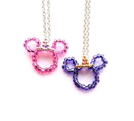 Princess Minnie Mouse Inspired Beaded Crown Necklace by MigotoChou, $16.00 Mickey Necklace, Princess Minnie Mouse, Disney Inspired Jewelry, Beads Crown, Anting Manik, Princess Half Marathon, Princesses Disney, Beaded Crown, Crown Necklace