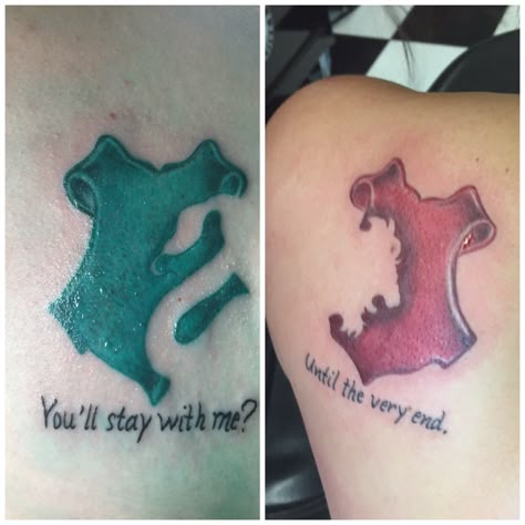 Harry Potter Slytherin and Gryffindor best friendtcouples tattoo Funny Couple Tattoos, Tattoo Ideas Family, Slytherin Tattoo, Harry Potter Couples, Hp Tattoo, Harry Potter Tattoos, Harry Potter Tattoo, Tattoos Geometric, Bff Tattoos