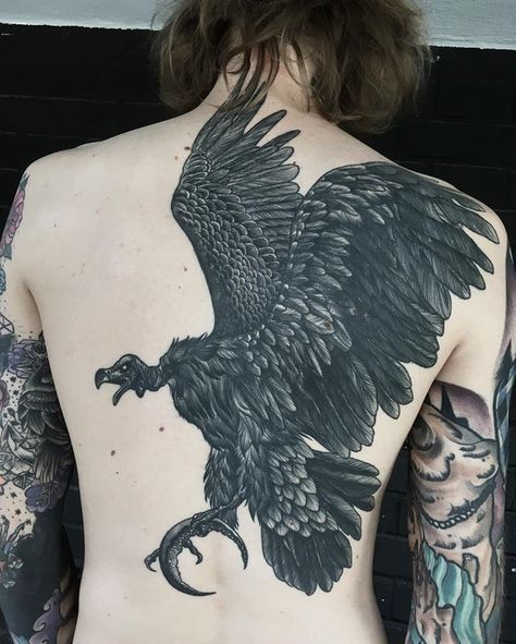 Triple Tattoo, Vulture Tattoo, Tattoo Board, Geometric Bear, Clever Tattoos, I Follow Back, Amazing Tattoos, Wing Tattoo, Eagle Tattoos