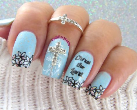 Easter Nails With Cross, Jesus Nails Designs Faith, Jesus Nails Designs, Christian Nails Designs, Dipped Nail Ideas, Christian Nail Art, Christian Nails, Jesus Nails, Christ Nails