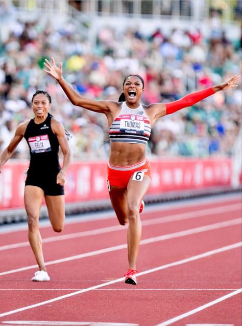 Gabby Thomas Track, Track Action Shots, Olympics Photography, Olympic Aesthetic, Gabrielle Thomas, Gabby Thomas, Hurdles Track, Running Inspo, Olympic Track And Field