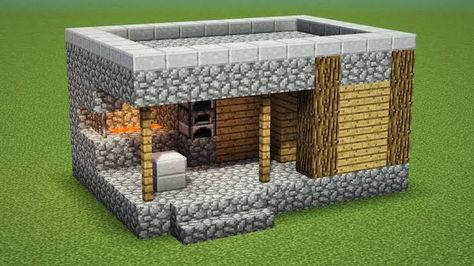 Minecraft Blacksmith House, Forge Minecraft, Minecraft Blacksmith, Minecraft Schematics, Village Blacksmith, Minecraft Iron, Cottage Minecraft, Minecraft Village, Minecraft Forge