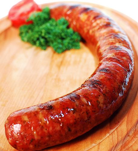 Hungarian Sausage, Meat Curing, Sausage Making Recipes, Home Made Sausage, Homemade Sausage Recipes, Sausage Making, Kielbasa Sausage, Sausage Dishes, Smoked Meats