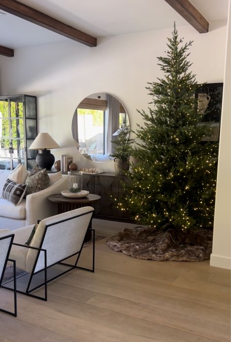 Christmas Tree Base Ideas, Dining Room Christmas Tree, Minimal Christmas Tree, 2 Christmas Trees, Christmas Tree At Home, Christmas Coffee Table Decor, New Year Tree, Christmas Tree On Table, Cozy Christmas Decor