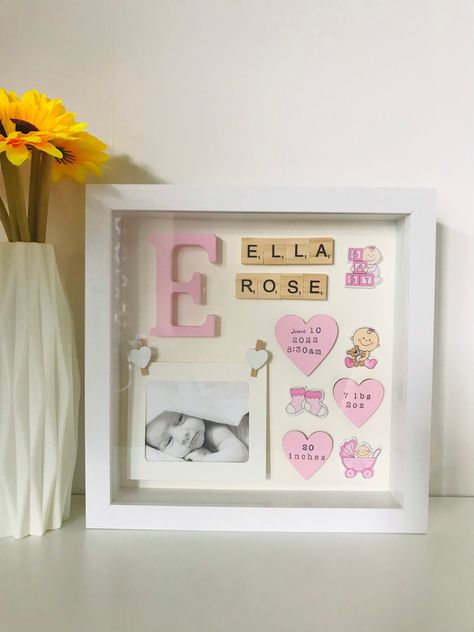 New Born Baby Frame Gift, Baby Girl Shadow Box Ideas, Baby Shadow Box Girl, Sentimental Baby Shower Gifts, Baby Shadow Box Ideas, Baby Details Frame, Baby Birth Frame, Newborn Frame, Newborn Shadow Box