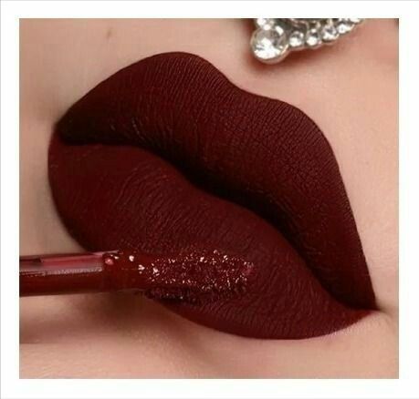 Dark Red Lipstick Makeup, Dark Maroon Lipstick, Dark Matte Lipstick, Dark Red Lipstick, Maroon Lipstick, Lip Color Shades, Caramel Skin, Lipstick Dark Red, Matte Lipstick Shades