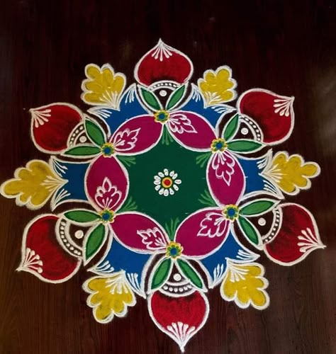 Big Rangoli Designs With Dots, Rangoli Kolam Designs With Colour, Laxmi Rangoli, Entrance Rangoli, Small Free Hand Rangoli, Marghazhi Kolam, பொங்கல் கோலம், Dotted Rangoli, Dots Muggulu