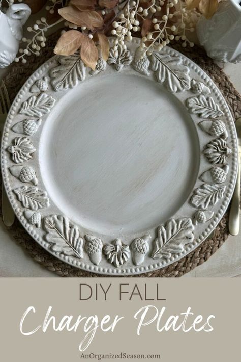 Want to dress up your dining table? DIY charger plates are a simple yet stunning way to add seasonal flair to your table settings. Diy Charger Plates Ideas Dollar Stores, Fall Charger Plates, Charger Plates Ideas, Diy Charger Plates, Charger Plates Diy, Beautiful Thanksgiving Table, Fall On A Budget, Charger Plate Crafts, Dining Table Diy