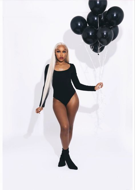 Black Bodysuit Birthday Photoshoot, Birthday Photoshoot Teenage Black, Photoshoot Ideas Bodysuit, 18th Birthday Photoshoot Ideas Black Women, Black Bodysuit Photoshoot Ideas, Black Leotard Photoshoot, Black Body Suit Photoshoot, Birthday Photoshoot Ideas Balloons, Bodysuit Photoshoot Ideas Birthday