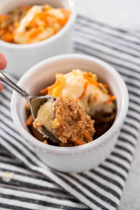 Carrot Mug Cake - Colleen Christensen Nutrition Carrot Cake Mug Cake, Carrot Mug Cake, Mug Cake Healthy, Cake Mug, Shredded Carrots, Single Serve Desserts, Mug Recipes, Quick Desserts, Cake Flavors