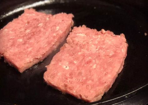 Homemade Spam Recipe, Homemade Spam, Spam Meat, Homestead Canning, Fried Spam, Hawaii Recipes, Cured Meat Recipes, Spam Recipes, Meat Bbq