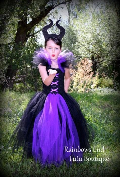 88 of the Best DIY No-Sew Tutu Costumes - DIY for Life Tutu Costumes Diy, Halloween Dresses For Kids, Purim Kids, Queen Girl, No Sew Tutu, Maleficent Costume, Halloween Photo, Girls Tutu Dresses, Girl Tutu