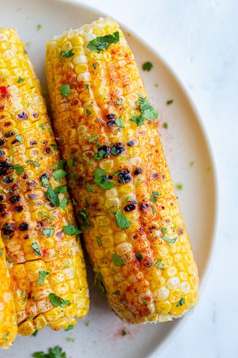 This Grilled Lime Butter Corn is so simple to make and a really fun yet simple way to serve everyone's favorite summer side dish! I’m partnering today with Duda Farm Fresh Foods for today’s post! I’m using Chili Lime Sauce, Butter Corn, Tofu Breakfast, Breakfast Cocktails, Grilled Corn Salad, Lime Butter, Corn Pasta, Summer Side Dish, Buttered Corn