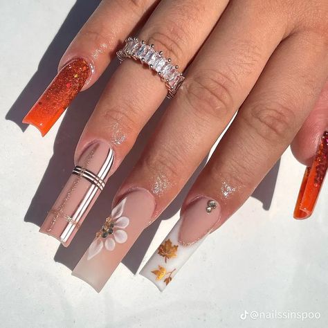 Fall Long Nails, Fall Baddie Nails, Cute Fall Nails, Mickey Nails, Acrylic Nails Nude, Fall Acrylic, Brown Acrylic Nails, Halloween Acrylic Nails, November Nails