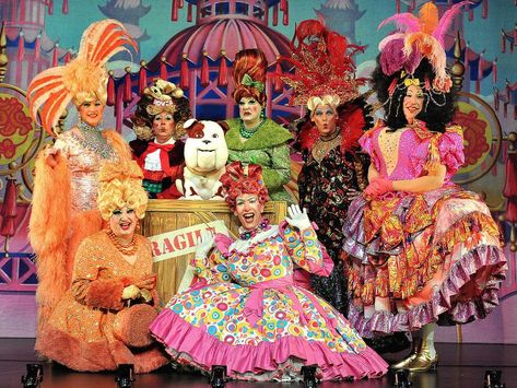 A group of Pantomime Dames Pantomime Dame, Christmas In The Uk, Peter Pan Costumes, Sleeping Beauty Costume, Dazzle Camouflage, Beauty And The Beast Costume, British Christmas, Beast Costume, Wild Outfits