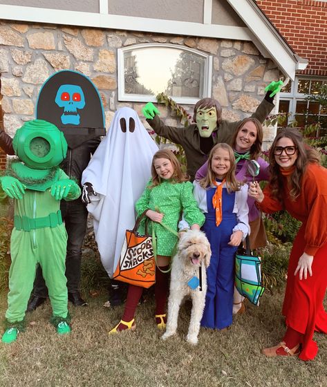 Scooby cosplay, Halloween, costumes, Scooby Doo Scooby Doo Ghost Costume, Scooby Doo Villains Costumes, Scooby Doo Monster Costumes, Scooby Doo Costumes Group, Scooby Doo Halloween Decorations, Scooby Doo Family Costumes, Halloween Costumes Scooby Doo, Scooby Doo Trunk Or Treat, Scooby Doo Diy Costume