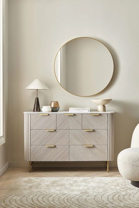 Chest Of Drawers Bedroom Tv, Chest Of Drawers Decor Bedroom, Chest Drawer Decor Ideas Bedroom, Chest Drawer Decor Ideas, Drawer Decor Ideas, Chest Of Drawers Decor, Malm Chest Of Drawers, Bedroom 2024, Chest Drawers