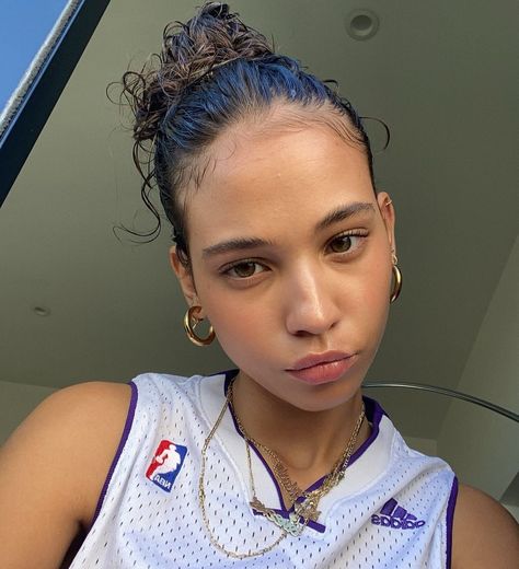 Basketball Hairstyles, She's A Lady, Big Forehead, Yes Or No, Curly Hair Tips, Have A Good Day, Dream Hair, Thank U, A Song