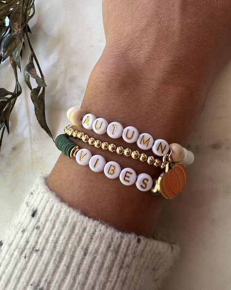 Pumpkin Bracelet, Heishi Bead Bracelet, Christmas Jewelry Diy, Fall Bead, Bracelet Stand, Autumn Bracelet, Preppy Jewelry, Halloween Bracelet, Cute Bracelet