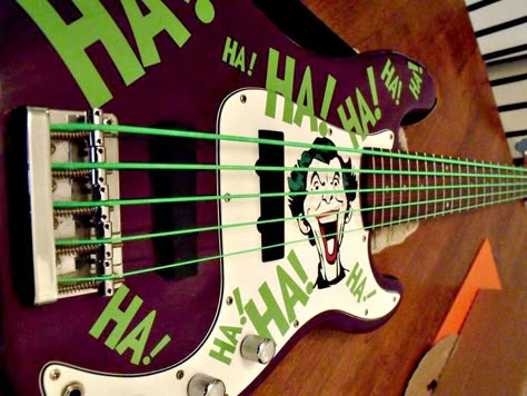 . Bass Design, Custom Bass Guitar, Custom Bass, Electric Guitar Design, All About That Bass, Guitar Obsession, Guitar Painting, Unique Guitars, Cool Electric Guitars