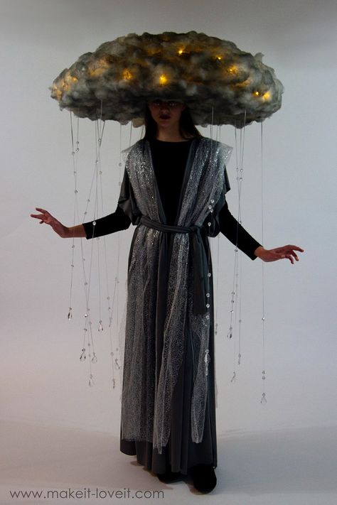 Diy rain storm cloud costume 7 Cloud Inspired Outfits, Rain Inspired Fashion, Surreal Costume Ideas, Elf Costume Ideas Women, Elf Halloween Costume Women, Interactive Halloween Costumes, Diy Fantasy Costume, Surrealism Costume, Haloween Costume Diy