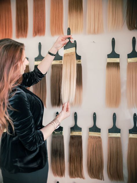 Hair Extension Display Ideas, Hair Extension Photoshoot Ideas, Extension Photoshoot, Hair Extension Display, Extension Display, Hack Videos, Hair Packaging, Diy Hair Extensions, Hair Extension Salon