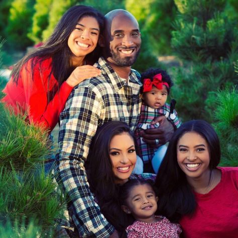 Kobe Bryant Kids: Parents, Education & More [2022 Update] - Players Bio Kobe Bryant Parents, Kobe Bryant Kids, Kobe Bryant Daughters, Lakers Team, Lakers Championships, Chris Bosh, Kobe Bryant Family, Kobe & Gigi, Vanessa Bryant