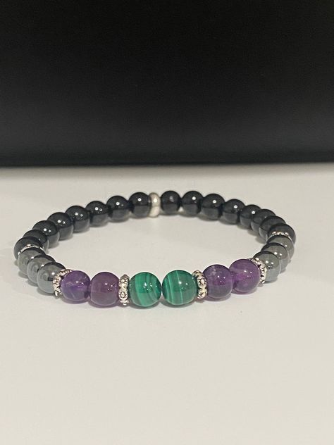 Spiritual Hematite Beaded Bracelet With Natural Stones, Spiritual Malachite Beaded Bracelets For Healing, Spiritual Hematite Bracelet With Natural Stones, Handmade Hematite Spiritual Bracelets, Spiritual Malachite Beaded Bracelet For Healing, Stretch Beaded Bracelets Diy, Empath Protection, Bracelet Keychains, Crystal Bead Jewelry