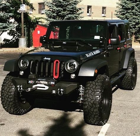 Jeep Wrangler Rubicon Black, Land Rover Truck, Mahindra Thar Jeep, Types Of Jeeps, Thar Jeep, Built Jeep, Jeep Hummer, Jeep Overland, Jeep Custom