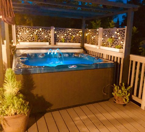 Jacuzzi Outdoor Ideas Small Backyards, Hot Tub On Deck Ideas, Backyard Patio Designs With Hot Tub, Hot Tub Lighting, Hot Tub Area Ideas, Hot Tub Decorating Ideas, Hot Tub Enclosure Ideas, Hot Tub Lights, Hot Tub Privacy