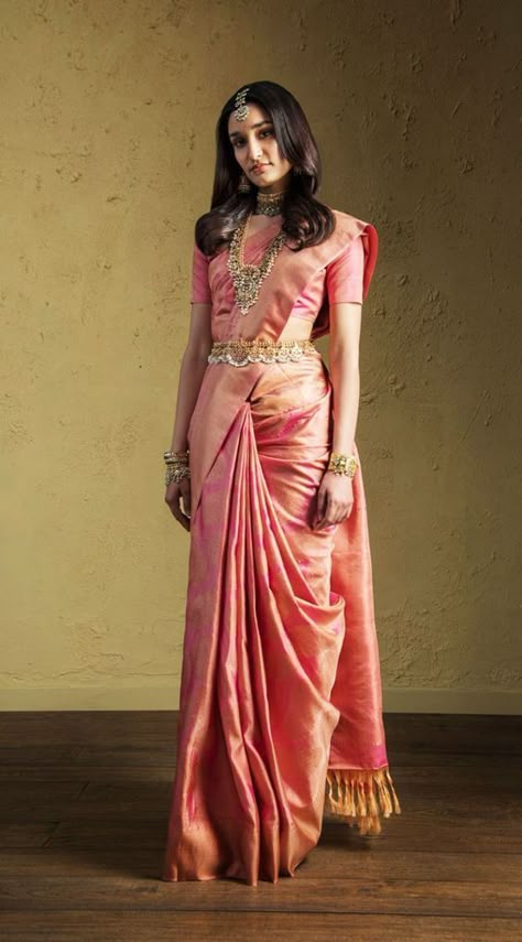 Seematti Bridal Saree, Pink Pattu Sarees Wedding, Angadi Silk Sarees, Kanjeevaram Sarees Wedding, Kanjeevaram Blouse Designs, Saree Traditional Look, Pattu Sarees Wedding, South Indian Saree, India Sari