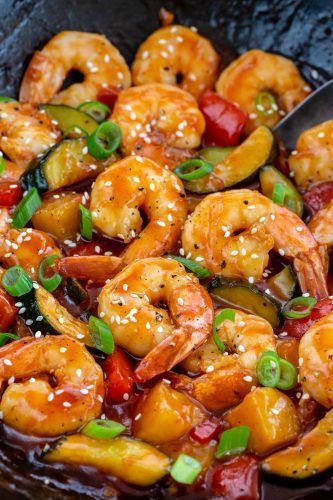 Sweet and Sour Shrimp Sweet And Sour Shrimp Recipe, Sweet And Sour Shrimp, Shrimp Dinner Ideas, Asian Shrimp, Homemade Stir Fry, Shrimp And Vegetables, Shrimp Dinner, Honey Sauce, Shrimp Recipes For Dinner