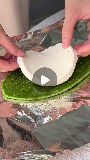 244K views · 11K likes | Mexi Canita on Instagram: "Nopales Enpapelados" Nopal Recipes, Cactus Recipe Nopales, Grilled Nopales, Nopales Recipes Mexican, Simple Mexican Recipes, Nopales Recipes, Comidas Mexicanas Ideas, How To Cook Nopales, Dinner Recipes Mexican