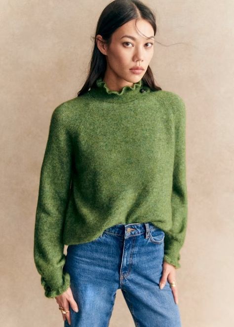 Carlota Jumper - Garden Green - Merino Wool - Sézane Bright Autumn, Fashion Travel Outfit, Mohair Jumpers, Green Knit Sweater, Green Outfit, Ruffle Collar, Knitted Pullover Sweaters, Green Sweater, Christmas 2024