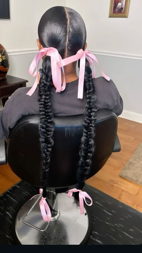 Weave Fishtail Braid, Fishtail Braid Sew In, Braided Fishtail Hairstyles, Pigtail Braids With Extensions, One Fishtail Braid, Braid Hairstyles For Birthday, Hair Styles Fishtail, Hairstyles With Fishtail Braid, Fishtail Braid Wig