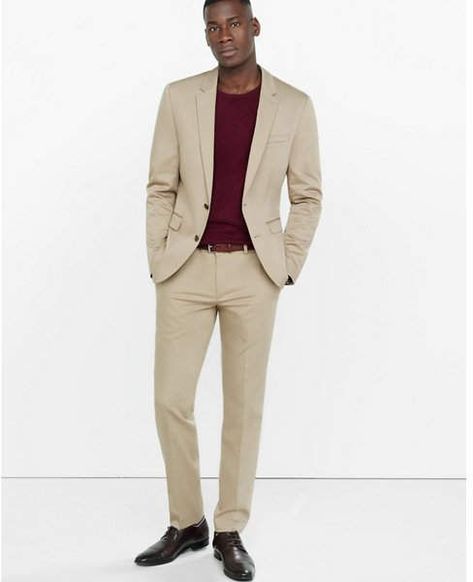 Semi-Formal-Khaki-Look-with-Black-Shoewear-407x500 12 Pro Tips for Men-How to Wear Black Shoes With Khaki Pants Beige Pants Outfit, Khaki Suit, Beige Suit, Suit Combinations, Pants Outfit Men, Beige Suits, Beige Blazer, Mens Formal Wear, Beige Pants