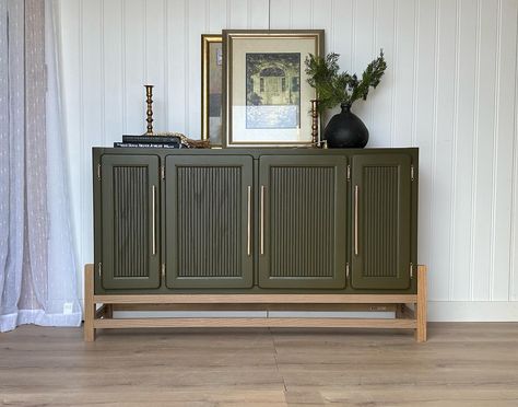 It is not a secret that I love green. It is such a stunning colour that can be a pop of colour yet stay in the realm of being a neutral. Pair it with natural wood for the perfect grounding, calm yet modern look😍 Swipe to see a “before” picture! I think it looks like a completely different piece- what do you think? I absolutely love the combo of this deep and rich olive and champagne bronze toned long hardware! This piece gave me a run for my money though. There were so many challenges, but... Before After Furniture, Fort Mcmurray, I Love Green, China Hutch, Gel Stain, Champagne Bronze, Green It, Black Cabinets, Interior Design Diy