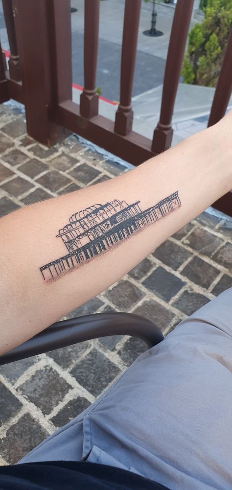 I found it hard to find a good pin for a tattoo of Brighton West Pier. Just had this done in Guatemala and it's awesome, thought I'd share in case anyone was thinking of something similar 🙌🏼😅 Brighton West Pier Tattoo, Brighton Tattoo Ideas, Pier Tattoo, Brighton Tattoo, Minimalist Tattoo, Leg Tattoos, New Tattoos, Brighton, Tattoo Quotes