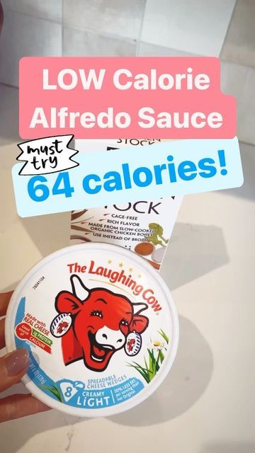 Lindsay, Pn1, N1, Pronatal 💪🏻✝️ on Instagram: "Okay you guys have been asking me to write out the recipe to share AND to put it in MyFitnessPal for you too! . Its so delicious and SUPER easy! . 8 light laughing cow wedges 1/2 cup chicken stock/broth 1 tsp garlic powder Salt and pepper . Find it in MyFitnessPal under LiftingLindsay Low Cal Alfredo Sauce . For those who have tried it, what things have you don’t to make it your own?! What seasonings have you used? . #fitmom #mommyfit #healthyreci Laughing Cow Alfredo Sauce Recipe, Low Calorie Chicken Alfredo, Laughing Cow Alfredo, Laughing Cow Pasta Sauce, Laughing Cow Alfredo Sauce, Low Cal Sauces For Chicken, Low Calorie White Sauce, Laughing Cow Pasta, Laughing Cow Chicken