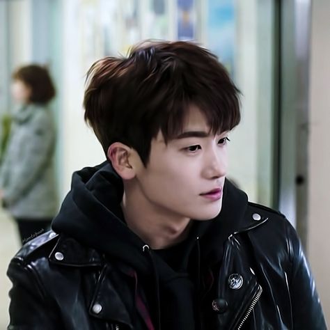 Park Hyungsik Park Hyungsik Cute, Park Hyungsik Strong Woman, Park Hyung Shik, Asian Boyfriend, Park Hyungsik, Park Bo Young, Korean Star, Strong Girls, Korean Celebrities