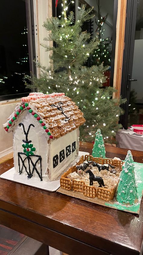 Gingerbread House, Gingerbread, Holidays, Christmas